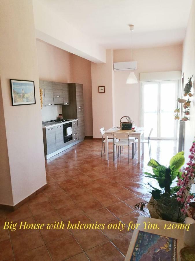 A Casa Di Ida Apartment Agrigento Luaran gambar